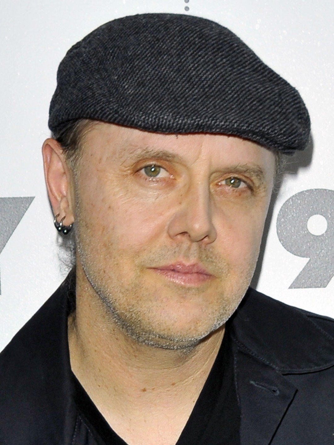 How tall is Lars Ulrich?